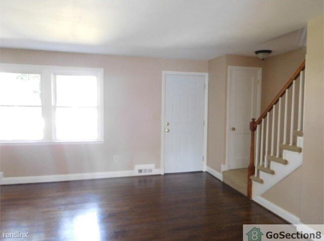 Building Photo - 1423 Stonewood Rd