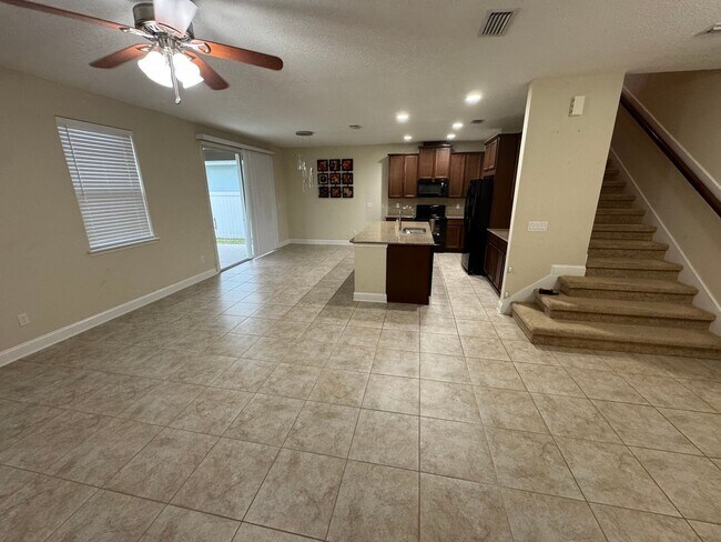 Foto del edificio - Move in Ready! Four Bed Three Bath Two Story Home. Pet Friendly. Amenities. Garage. Washer/Dryer....