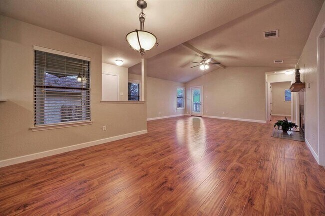 Building Photo - 12903 Campos Dr
