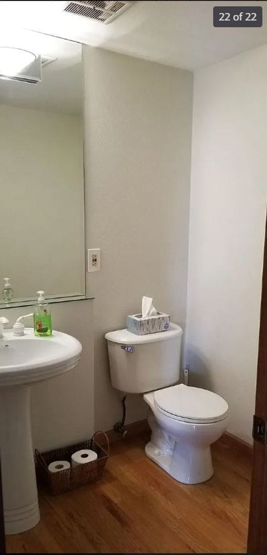 Building Photo - Long Realty & Property Management - 4 Bedr...