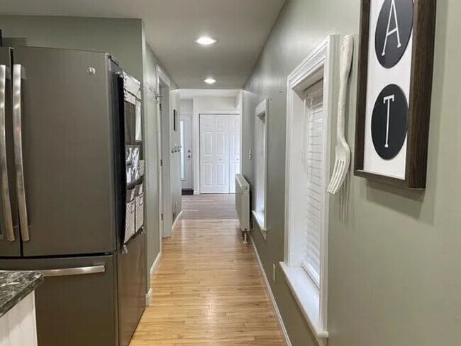 Foto del edificio - 3 Bedroom Single Family Home in Bangor