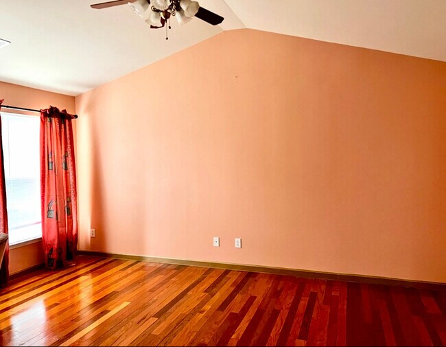 Foto del edificio - 8325 Windstream Way