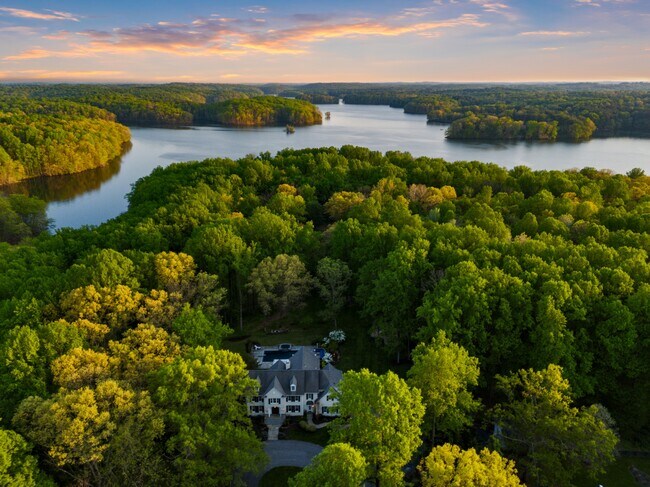 Building Photo - 11 Ivy Bridge Ct