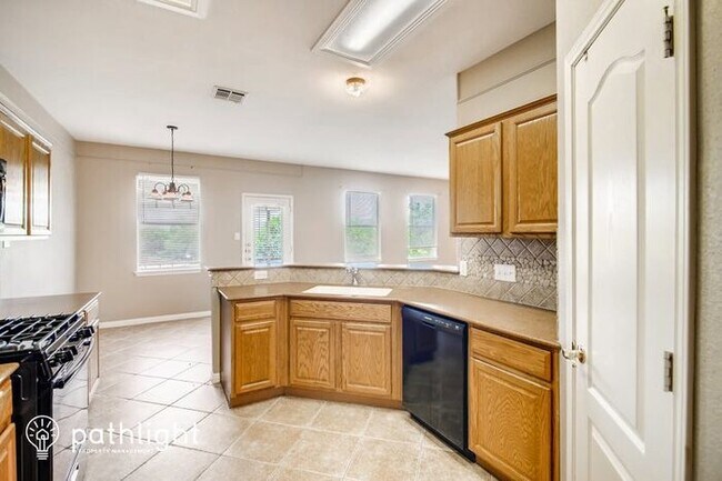 Foto del edificio - 1113 Middle Brook Drive, Leander, TX, 78641
