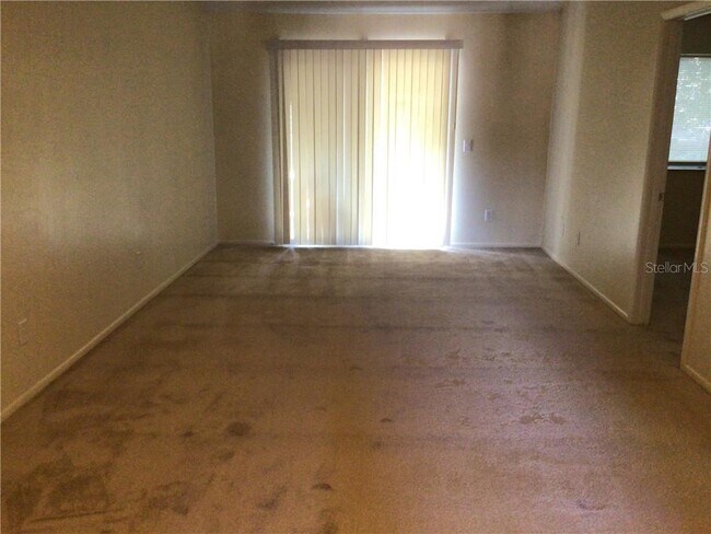 Foto del edificio - 2062 Bowen Dr