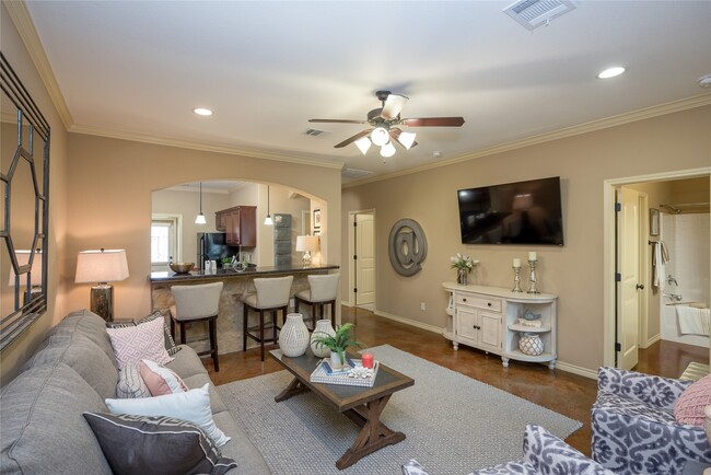 Building Photo - 409 Baby Bear Dr