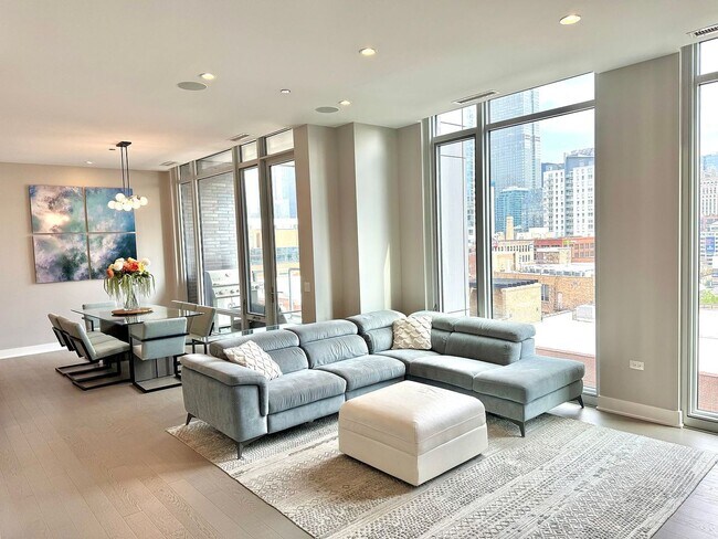 Foto del edificio - 360 W Erie St