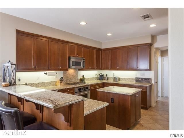 Building Photo - 3 br, 2 bath House - 32 Via Carmona