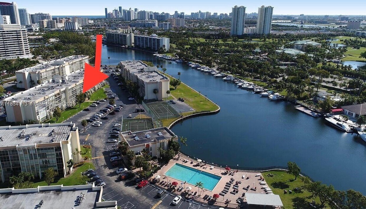 Foto principal - 701 Three Islands Boulevard
