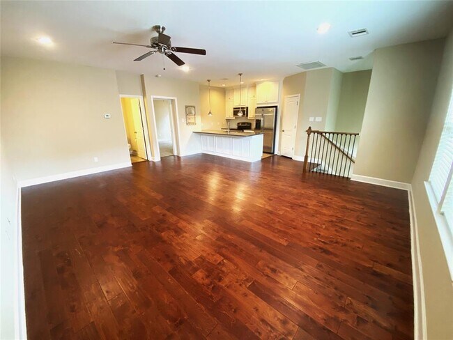 Foto del edificio - 305 Felt Cir