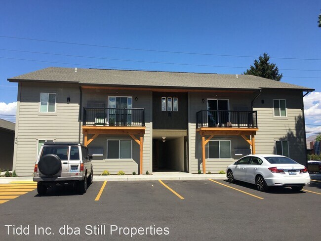 Building Photo - 475 N Elliott Ave