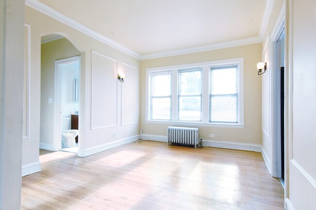 Foto del edificio - 2801 N Keating Ave
