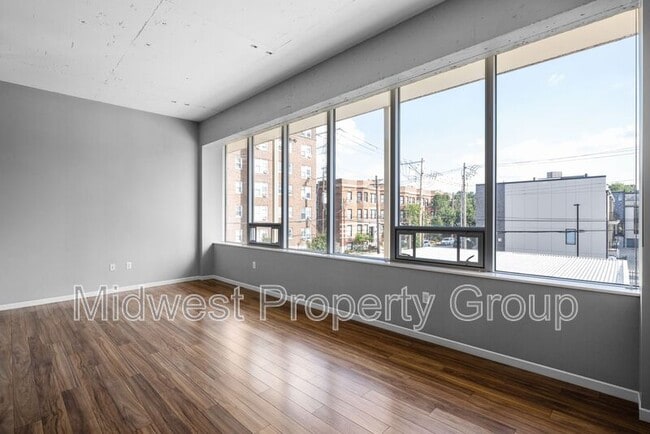 Building Photo - 4100 Lindell Blvd