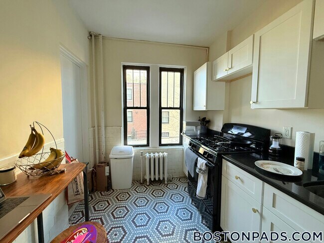 Foto del edificio - 452 Park Dr