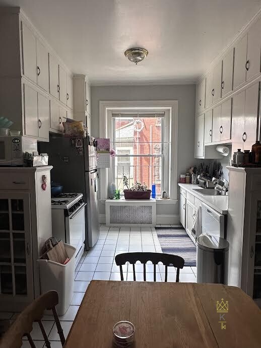 Foto del edificio - 1569 Beacon St