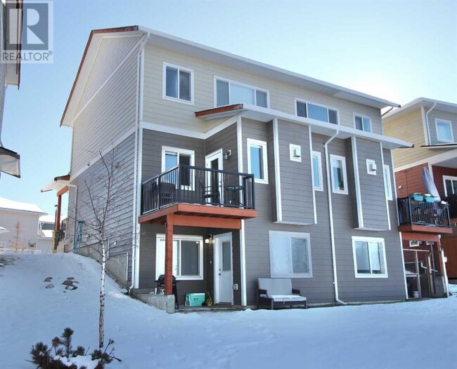 Building Photo - 214-214 Mcardell Dr