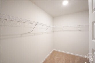 Building Photo - 480 Coconut Dr