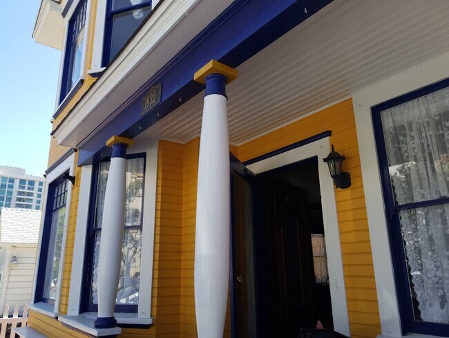 Foto del edificio - 1632 State St