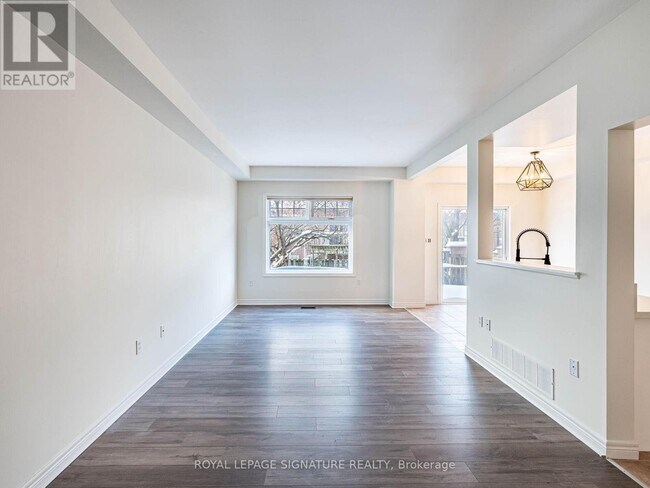 Photo du bâtiment - 75 Olivia Pl