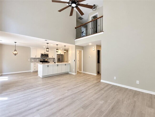Building Photo - 510 Parkstone Ln