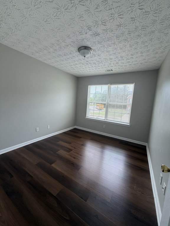 Dormitorio secundario - 631 Georgetown Ct