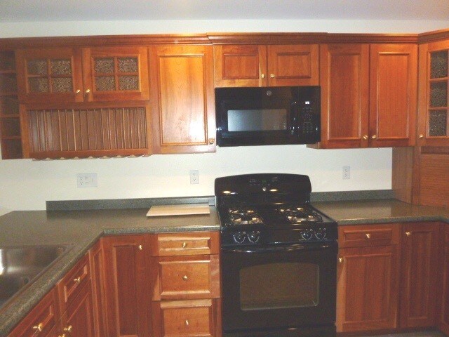 Building Photo - 20 Ledgewood Dr
