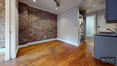 Building Photo - 134 Orchard St