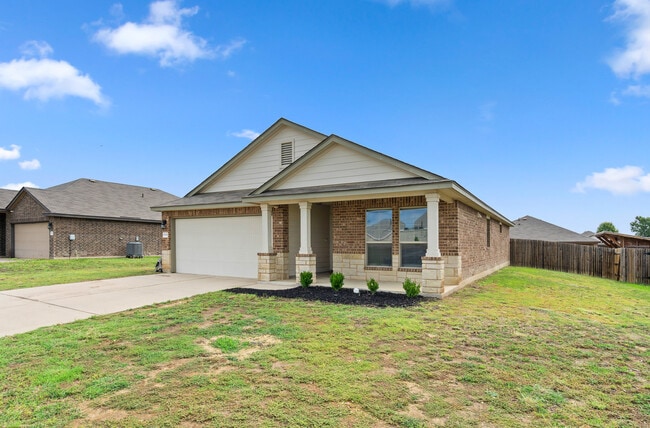 Building Photo - 9308 Everly Dr