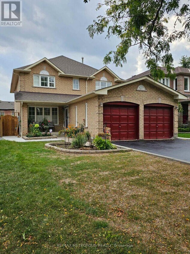 Photo principale - 1595 Otonabee Dr