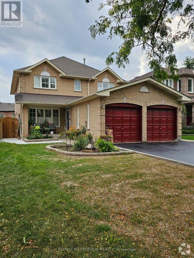 Building Photo - 1595 Otonabee Dr