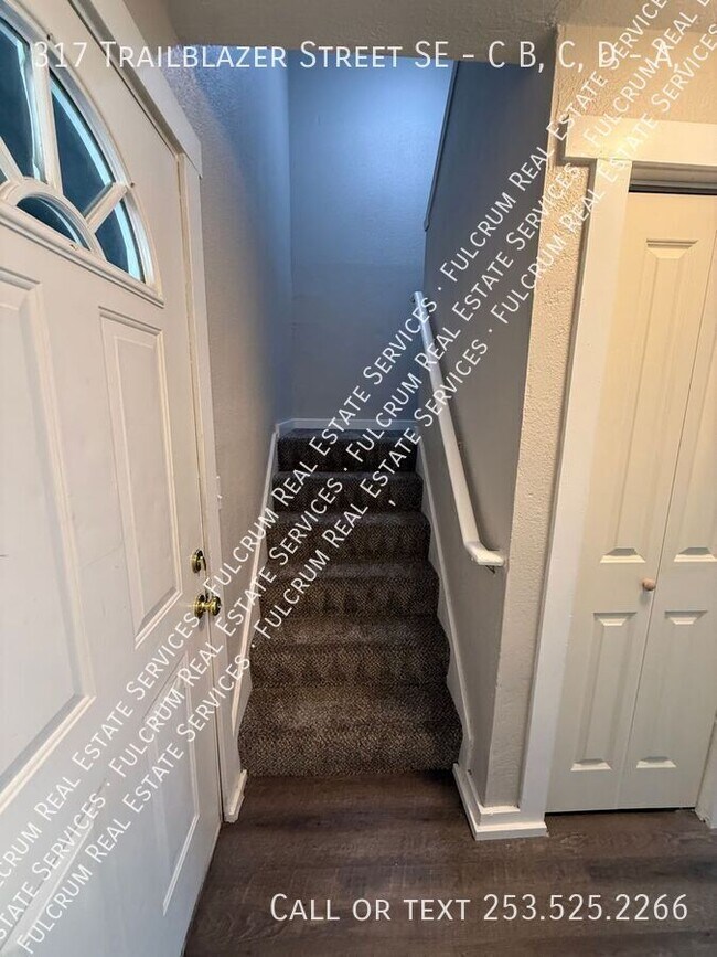 Foto del edificio - 317 Trailblazer St SE
