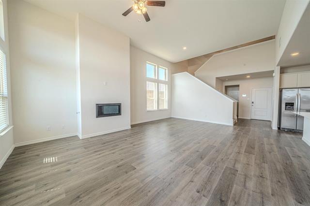 Foto del edificio - 8348 George Brown Dr