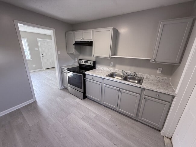 Photo - 1155 N Belvedere Blvd Apartment