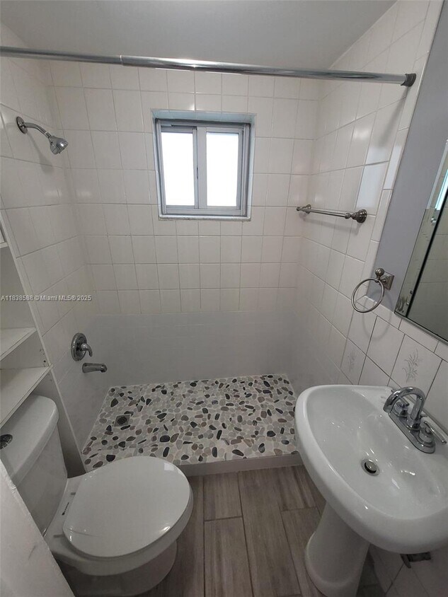 Foto principal - 5203 SW 102nd Ct