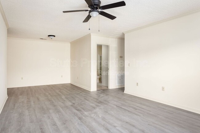 Interior Photo - Creekside Apartments