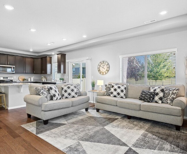 Foto del edificio - 3641 Candlewood Dr