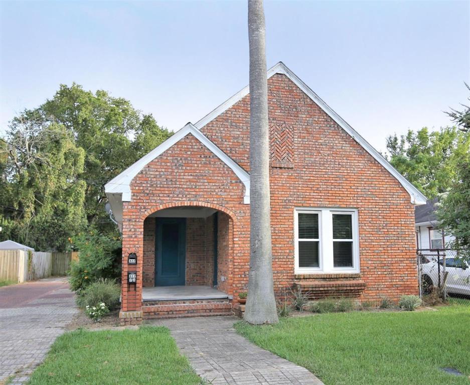 Primary Photo - 822 Booth St