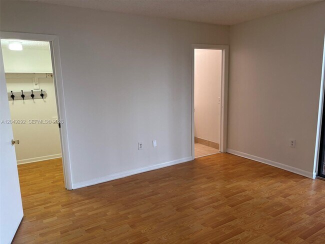Building Photo - 8500 SW 133rd Avenue Rd