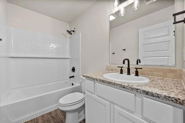 Foto del edificio - New Construction built in Bell Farms