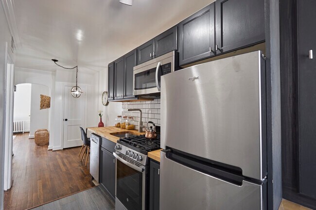 Foto del edificio - 1814 Benning Rd NE