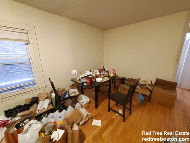 Photo - 3 Warwick St Apartment