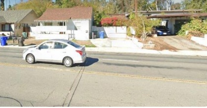 Building Photo - 4971 Olivewood Ave