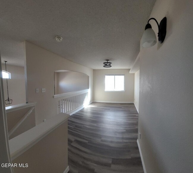 Foto del edificio - 10340 Valle Suave Dr