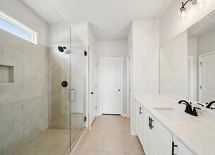 Building Photo - 3275 Athalene Ln SW