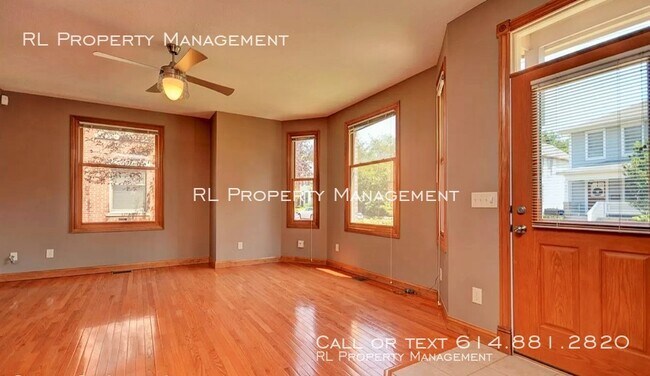 Building Photo - 961 Delaware Ave