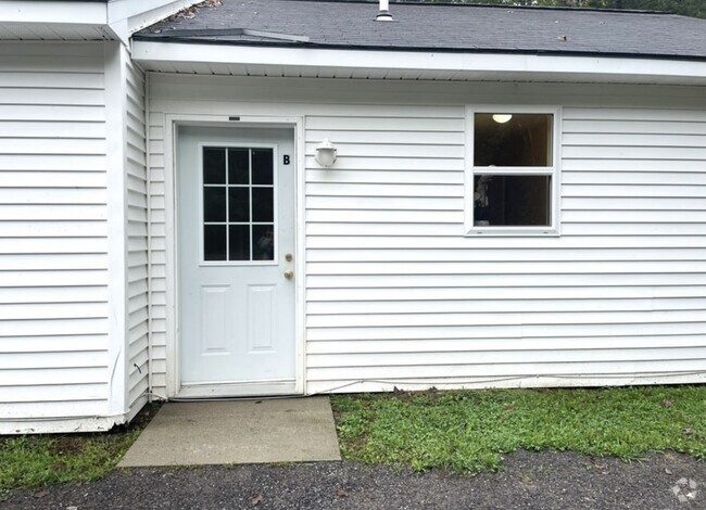 Building Photo - 143 Turkey Ln