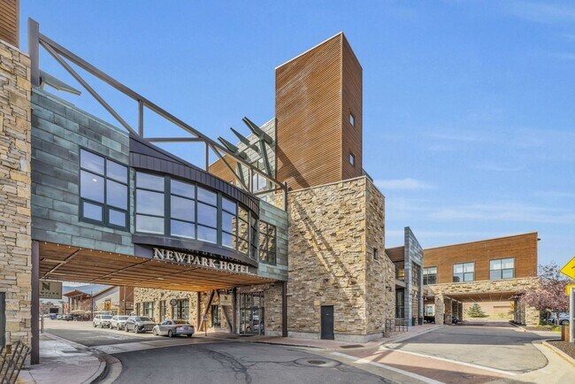 Foto del edificio - Newpark Hotel