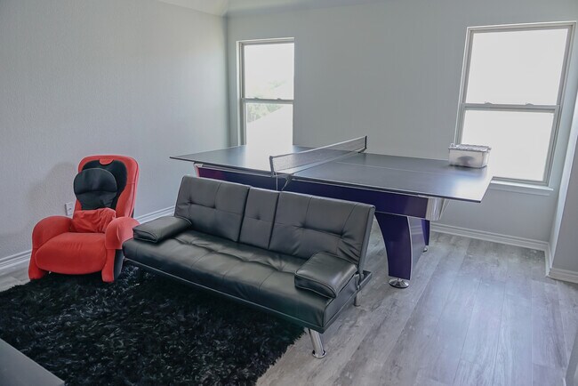 Building Photo - 2808 Livingston Ave