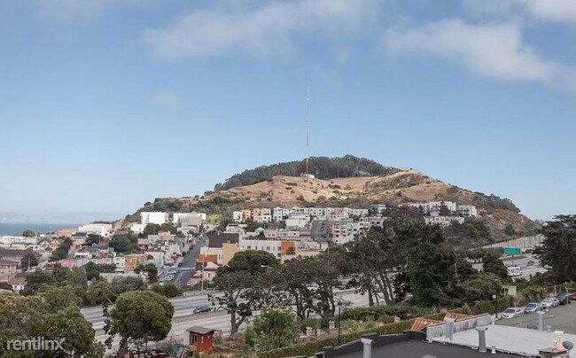 Foto del edificio - 3284 San Bruno Ave