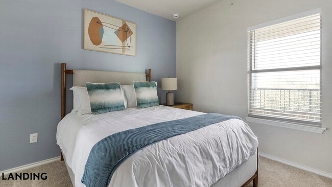 Foto del edificio - 7027 Farm-To-Market Rd 78